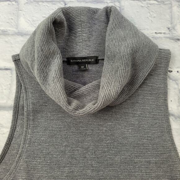 Banana Republic Gray Cowl Neck Sleeveless Knit Dress size Medium - Picture 10 of 15